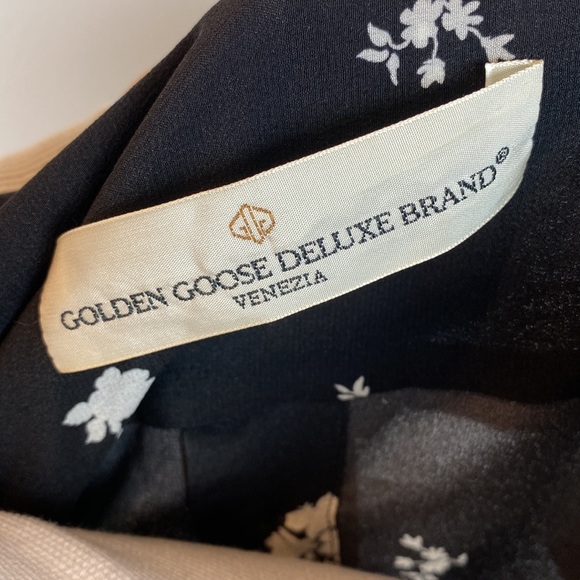 Golden Goose 100%silk sleeveless blouse in size S - Picture 8 of 10